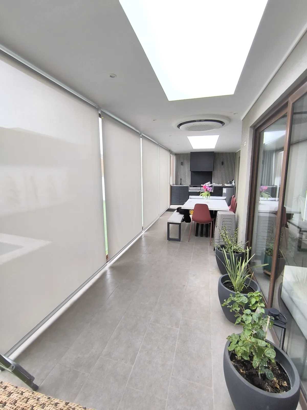 Roller Screen